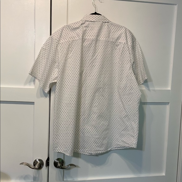 METHOD MENS SHORT SLEEVE SHIRT XXL NWOT - Picture 2 of 3